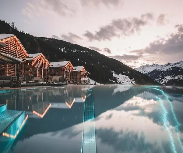 Boutique Hotel und Chalets Bergwiesenglück
